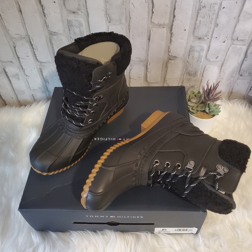 TOMMY HILFIGER Rainah Faux Fur Lined Rain Boot
